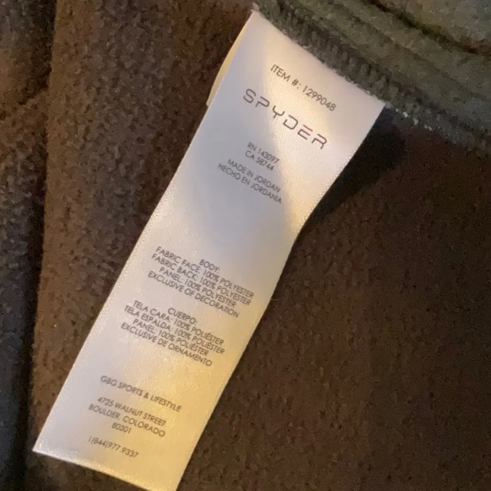 Spyder Gray and Black Knit Pullover NWOT - Picture 8 of 8